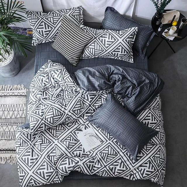 3-teiliges Bettwäsche-Set Bin Chi Textiles in Weiß, bestehend aus einem Bettbezug und zwei Kissenbezügen, B/H: 135 x 200 cm - Bild 1
