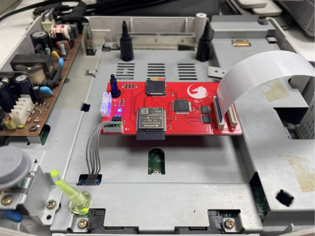 Fenrir Modularer Chip mit 3D-Druckhalterung und ODE-Platine für Saturn XStation SAROO PHOEBE RHEZ Wuxi OED/CD Switcher SS MODE in Rot - Bild 2