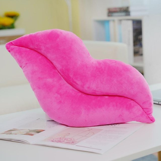 Kuschelkissen in Lippenform von Yiran Health & Beauty, Rot und Rosa, Plüschkissen mit einer Breite von 65 cm - Bild 1