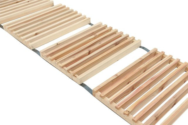 Rollweg aus Kiefernholz B: 250 cm, H: 35 cm, T: 2,7 cm - Bild 1
