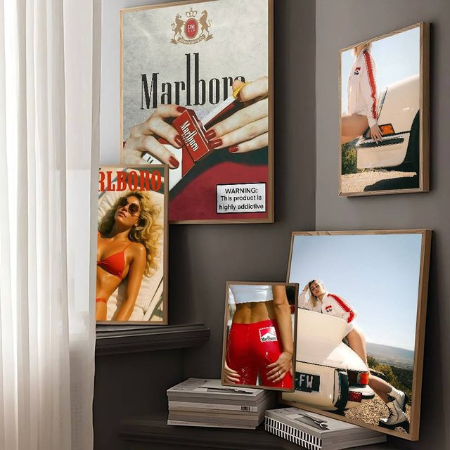 M-Marlboro Anime-Poster selbstklebender Aufkleber aus Whitepaper in Multicolour B/H: 15 x 15 cm - Bild 1