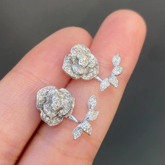 YIRAN Jewelry Rosenohrringe, Blume, Damen, grau - Bild 1