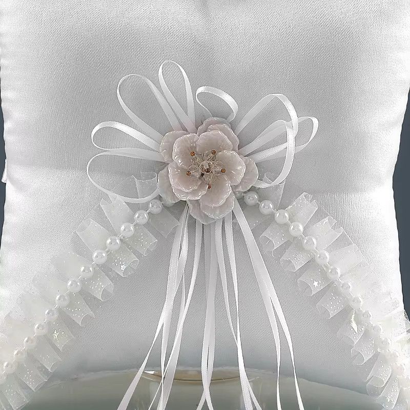 Elegantes Ringkissen aus Spitze von TRUE LOVE GIFT in Weiß für deine Hochzeitszeremonie - Bild 2
