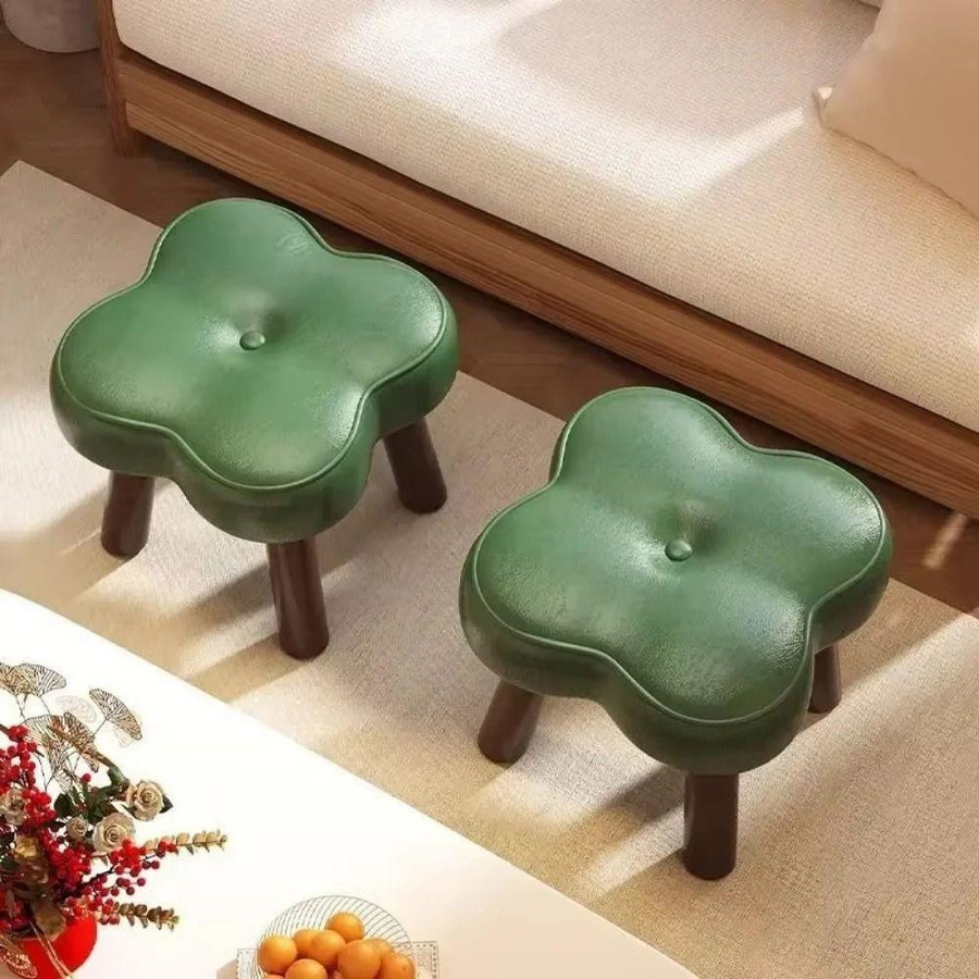 Multifunktionaler kleiner Fußhocker von hailanyuntian mit Massivholzgestell und grünem Four-leaf Clover Design, rutschfest und stapelbar - Bild 3