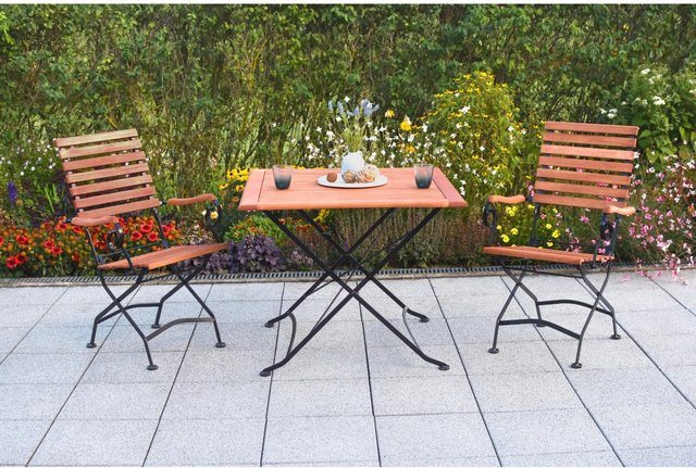 Merxx Schlossgarten Gartenmöbelset 3-teilig mit Klapptisch aus Eukalyptus und Flachstahl, Schwarz/Braun, B/T/H: 90 x 90 x 74 cm - Bild 1