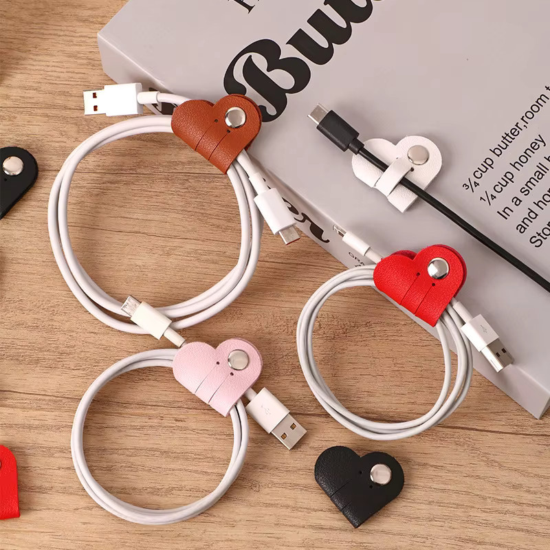 Simple Love PU-Kabelorganizer als Datenkabel-Organizer und Kabelhalter für Kopfhörer in Rot und Multicolour - Bild 2