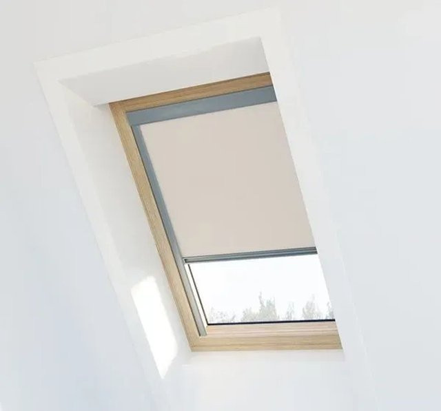 Avosdim Verdunkelungsrollo für Velux SK08 in Beige mit thermischer Isolierung - Bild 1