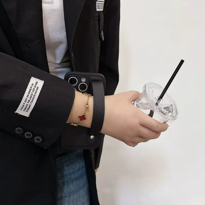 RPKKS Leder Handyhülle mit Handgelenk-Strap und Objektivschutz für iPhone 11 bis iPhone 16 Pro Max, Farbe: Pink - Bild 2