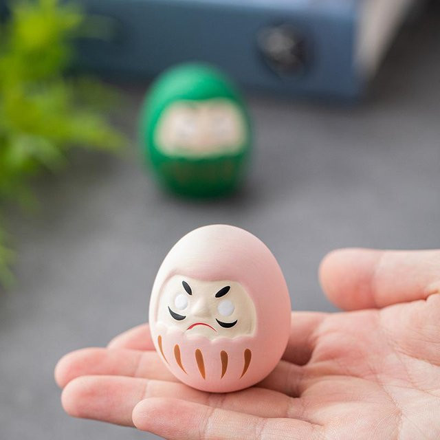 JETTING Daruma Statue aus Keramik als japanisches Glücksornament für dein Fengshui Home Decor - Bild 1
