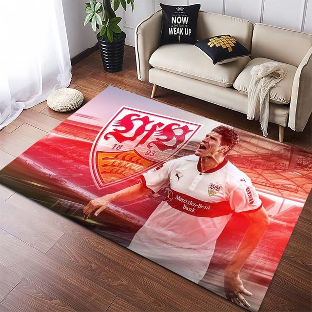 Rutschfester VfB Stuttgart Logo Teppich in Schwarz und Rot, Waschbare Fußmatte für Innenräume, B/T: 60 x 40 cm - Bild 1