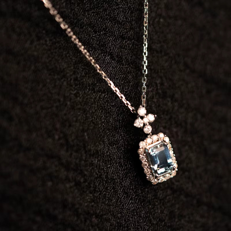 Huitan Halskette, Silber, hellblau Zirkonia, Damen - Bild 3