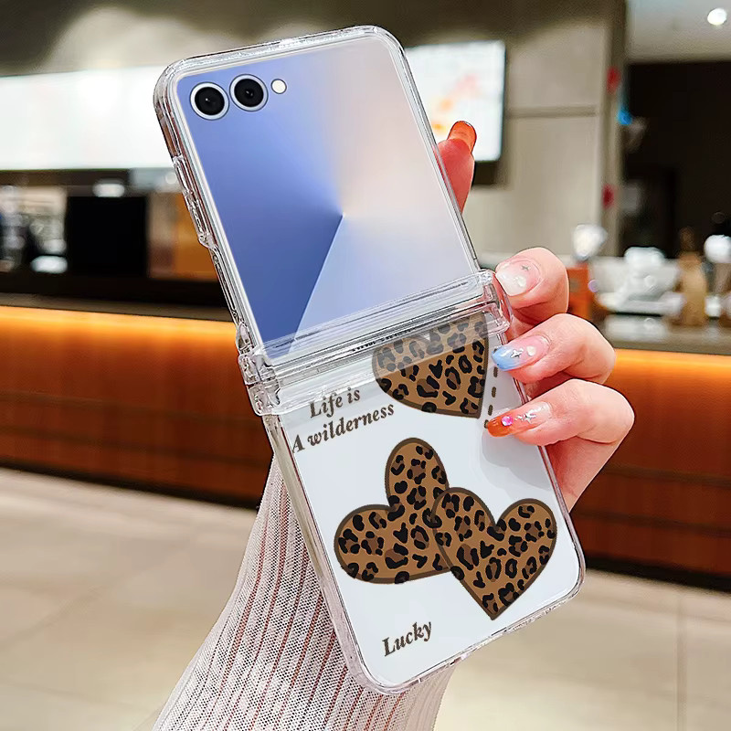 Transparente Handyhülle mit Leopardenmuster und Herz-Schleifen für Samsung Galaxy Z Flip7, Z Flip6 und Z Flip5 5G - Bild 2