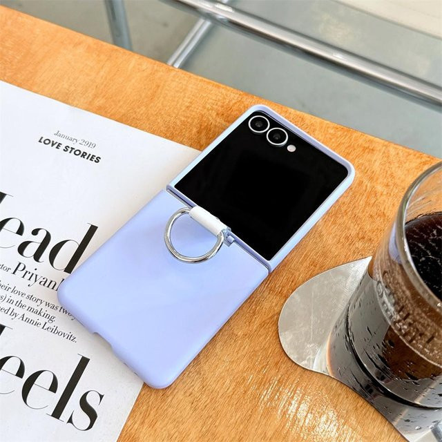 Weiche Silikon-Handyhülle mit Ring für Samsung Galaxy Z Flip 7 6 5 4 in Transparent oder Blau mit Rundumschutz und Scharnierschutz - Bild 1