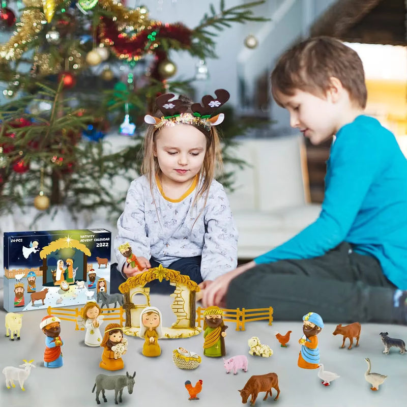 Adventskalender Krippe mit 24 Figurensets aus Kunststoff in Mehrfarbig für Kinder und Weihnachtsdekoration - Bild 2