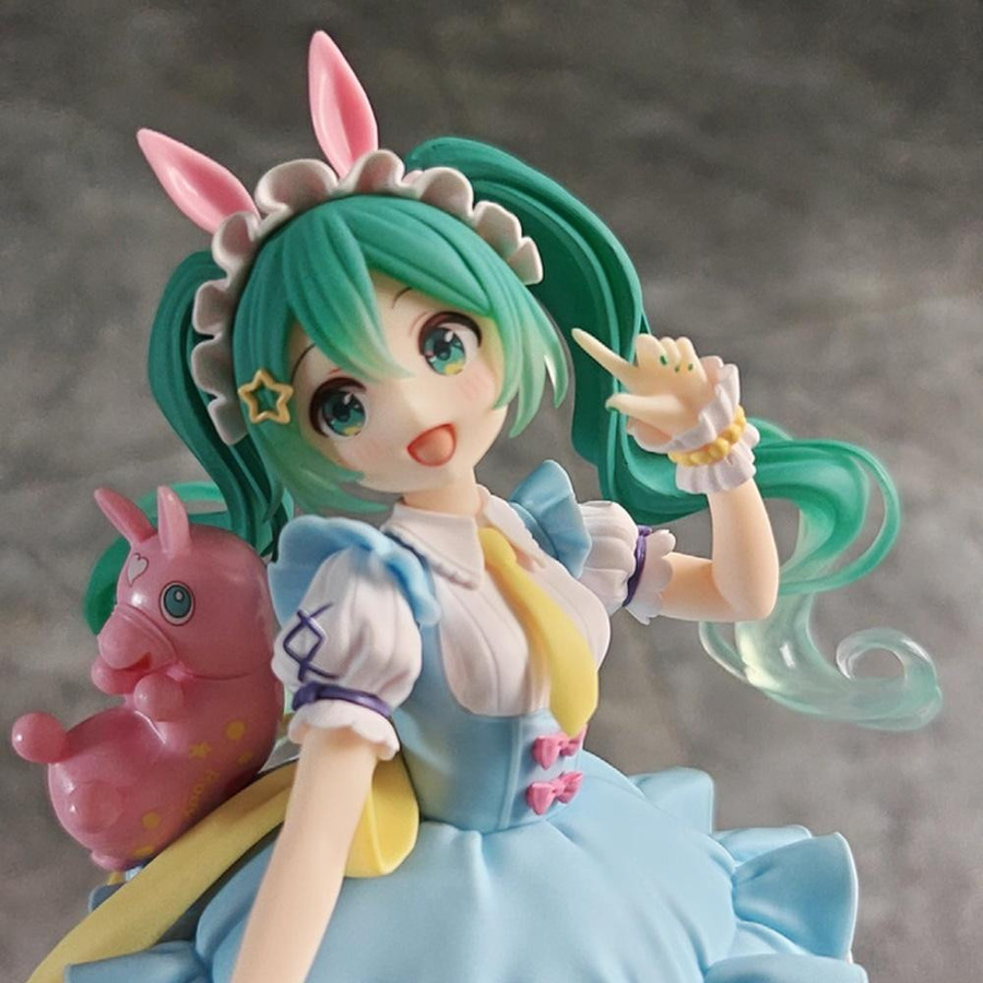 Hatsune Miku Anime Figur Märchen Miku Actionfigur mit Lollipop aus PVC in Multicolor - Bild 4