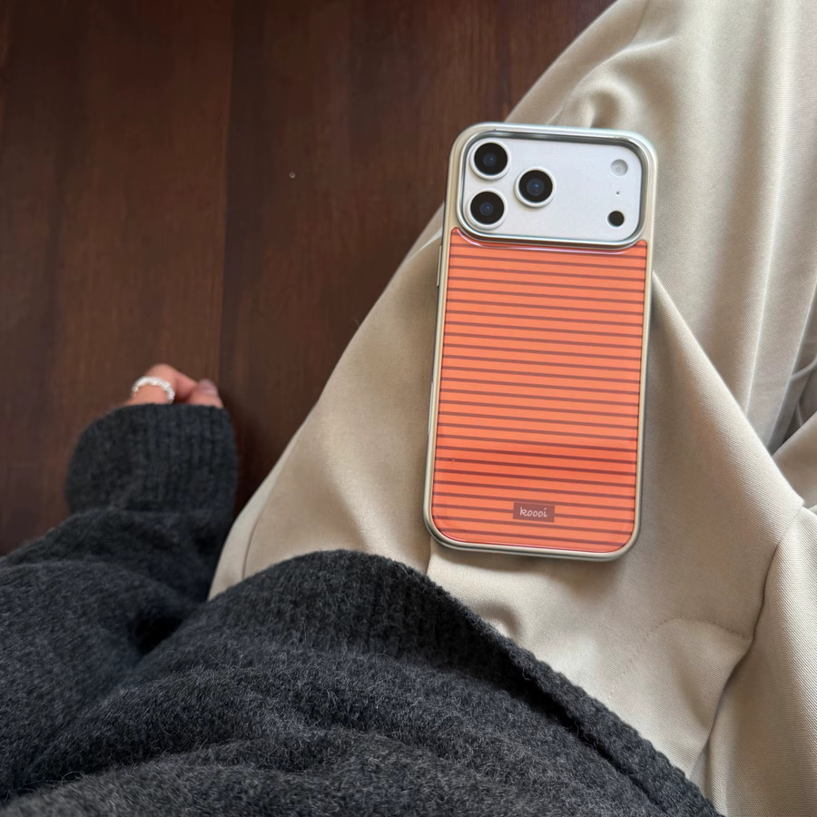 Stoßfeste Schutzhülle für Apple iPhone 17, 16, 15, 14 Pro Max mit bunten Streifen und silbernem Rand in Multicolour - Bild 4