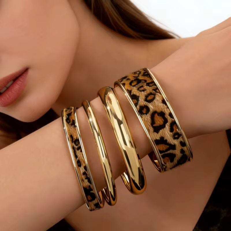 AY Armband-Set, 4-teilig, PU-Leder, Leopardenmuster, Damen, Gold - Bild 3