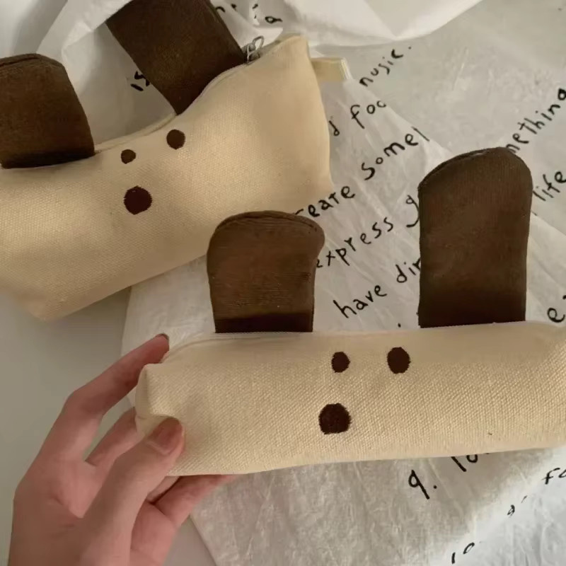 Kreative Leinwand-Schreibwarentasche mit Hundemotiv in Beige als großkapazitive Federmäppchen für Studenten - Bild 2