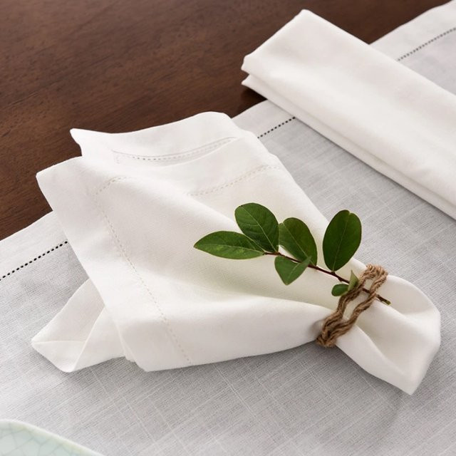 Inyahome Baumwollservietten aus weißer Baumwolle mit Hemstitch-Rand für Party und Hochzeit - Bild 1