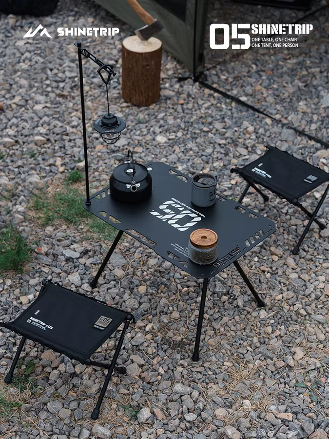 ShineTrip Outdoor 05-Serie Mazza Ultraleichter Klapphocker aus Aluminiumlegierung in Schwarz - Bild 1