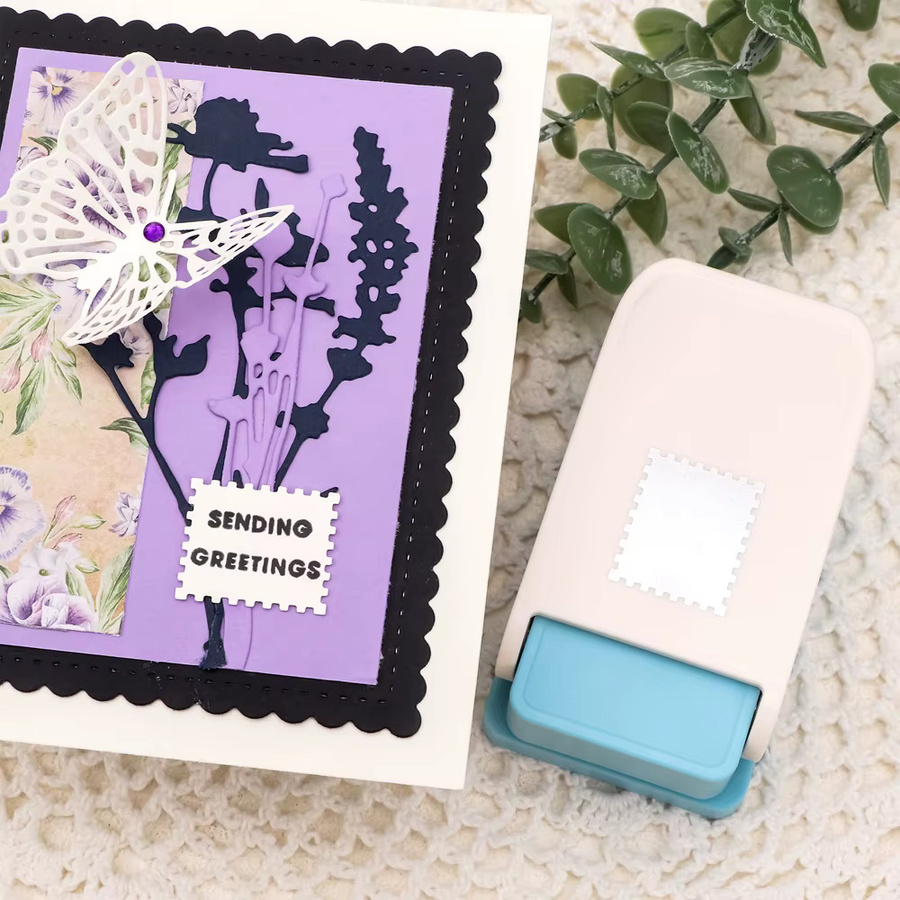 Rechteckiger Briefmarkenstanzer mit gewelltem Hebel für Papierarbeiten und Scrapbooking, Breite: 6,35 cm, Höhe: 2,03 cm - Bild 2