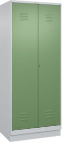 C+P PSA Doppel-Spind Classic PLUS mit Sockel, 2 Abteile, Stahlkonstruktion, grau/grün, B/T/H: 80 x 50 x 195 cm, mit Zylinderschloss - Bild 1
