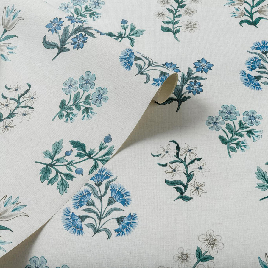 Clarke & Clarke Tapete Leiden in Blau mit floralem Botanical-Design als Vlies-Tapete - Bild 1