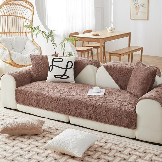 Rutschfester Jacquard Sofakissenbezug aus Dutch Velvet in Braun, 70 x 70 cm - Bild 1