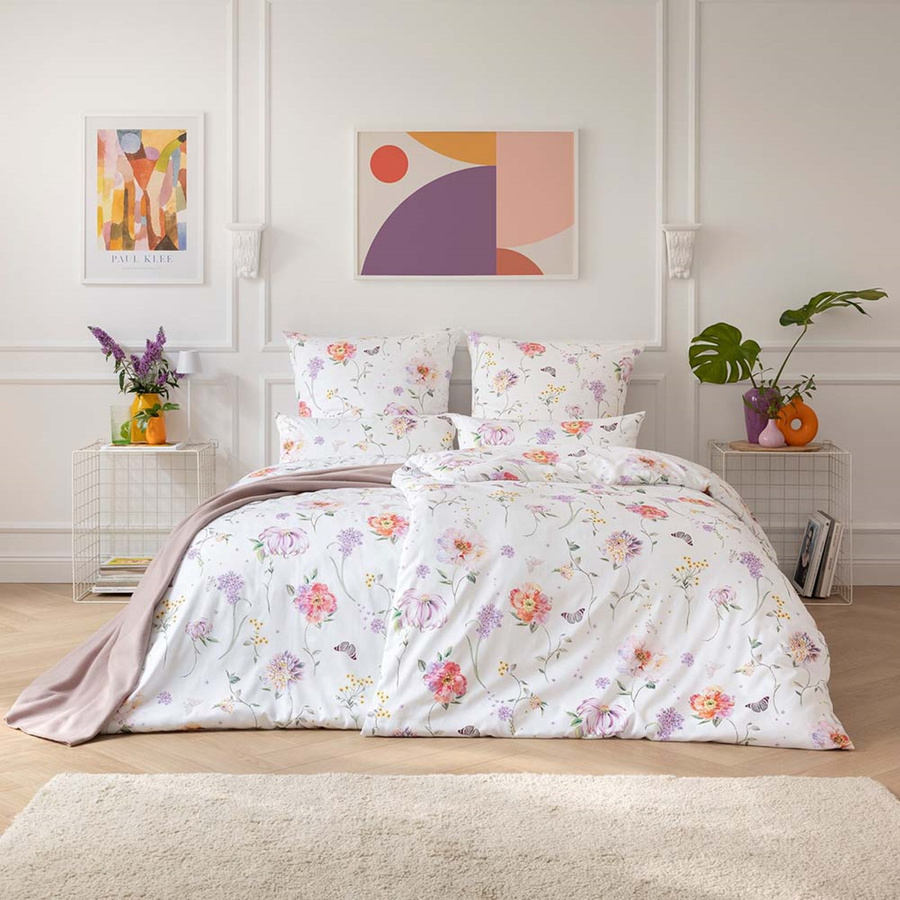 Estella Satin de Luxe Bettwäsche Aluna Blüten Mako-Satin in Weiß und Flieder mit floralem Design, B/H: 135 x 200 cm und 80 x 80 cm - Bild 1