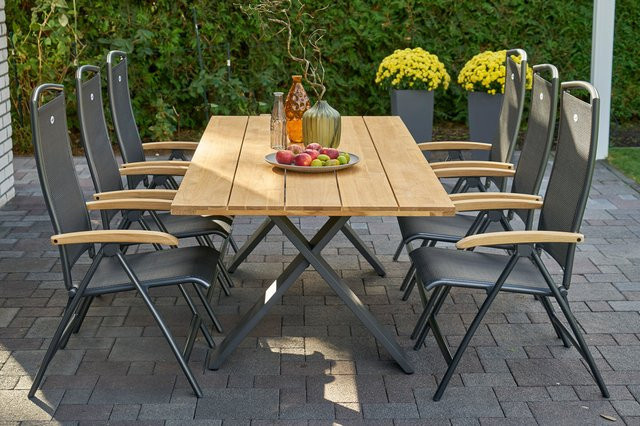 Hartman Xanadu Raffaelo Garten-Essgruppe aus Aluminium und Teakholz in Anthrazit mit 6 Klappstühlen und Tisch B: 220 cm, T: 100 cm - Bild 1