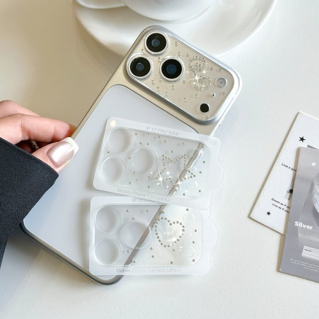 lolozzx Diamant 3D Herz Kameraschutz für iPhone 17 Pro Max und iPhone 17 Pro, transparente HD Objektivfolie zur Vollabdeckung - Bild 1