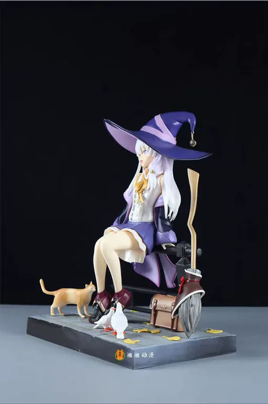 Bandai Anime-Figur Wandernde Hexe Elaina in sitzender Pose mit Haustierszene, mehrfarbiges Sammlerstück aus Kunststoff zur Dekoration - Bild 5
