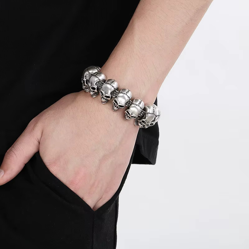 Qiaonitu Armband, Totenkopf-Charm, Edelstahl, Schwarz, Unisex, 24 mm - Bild 2