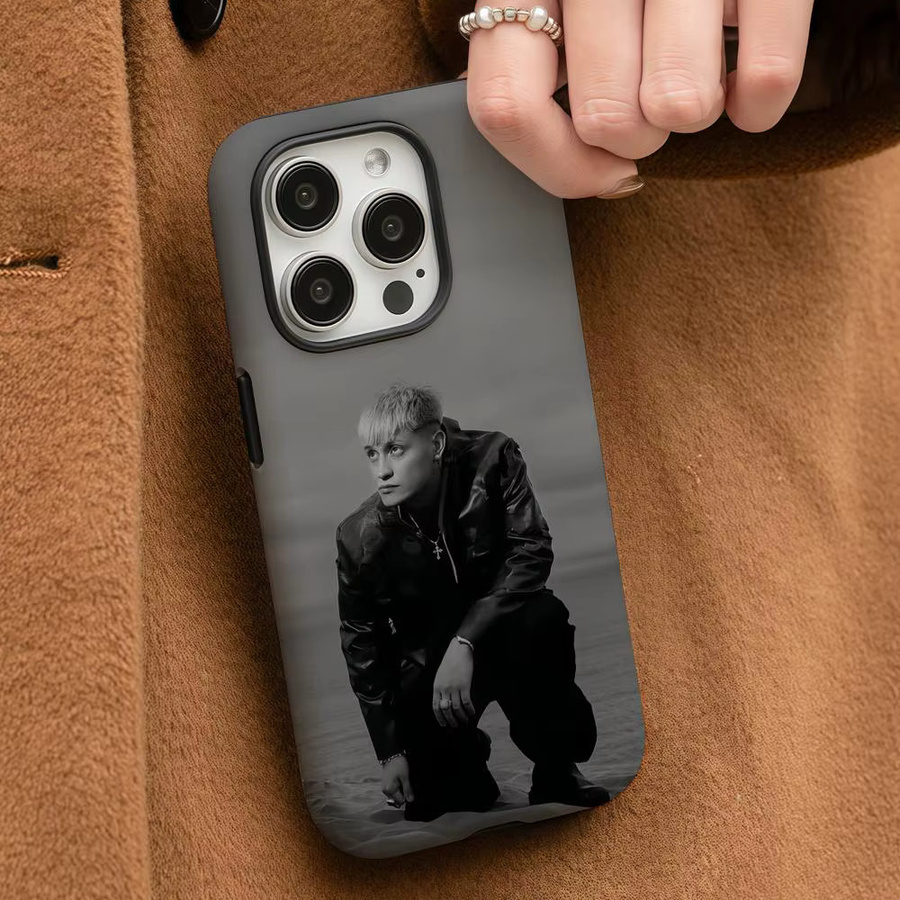K-Kidd Voodoo Satirologia22 Handyhülle für iPhone 17 16 15 14 13 12 Pro Max Plus in Weiß und Grau mit glänzender HD-Doppelschicht-Flüssighartschale - Bild 3
