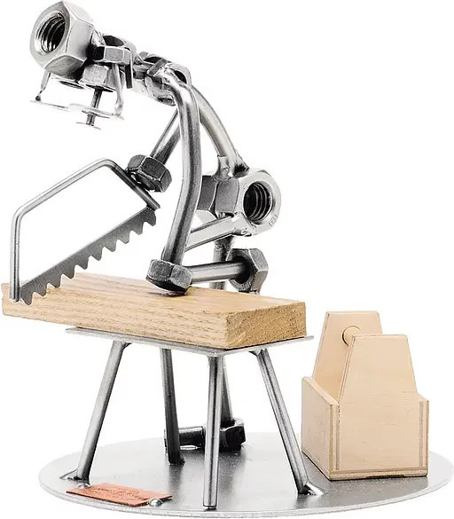 Schraubenmännchen Heimwerker Figur von Hinz & Kunst in Silber aus Metall und Holz im Industrial Design - Bild 1