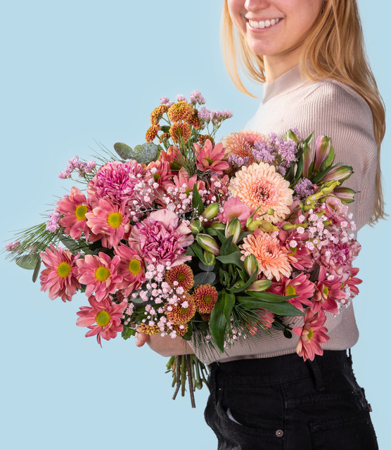 BLUME2000 Bouquet Winter pink green lightpink multicolour rund - Bild 1