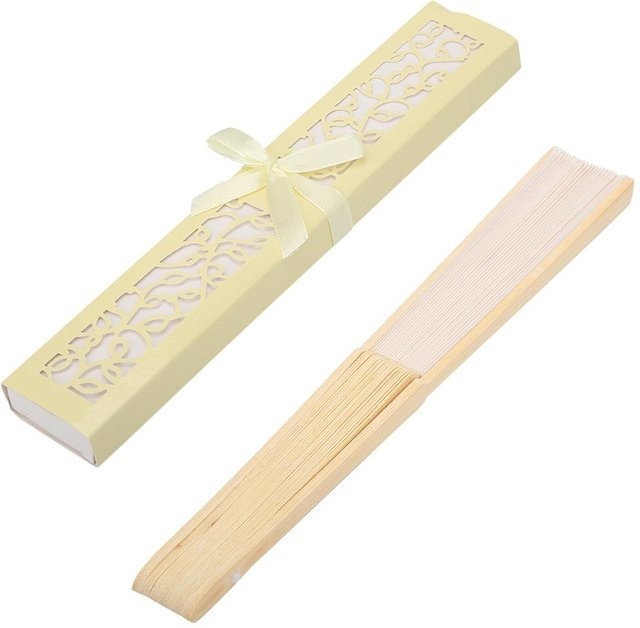 Luxuriöser Faltfächer aus Seide in Weiß inklusive lasergeschnittener Geschenkbox für Hochzeiten und besondere Anlässe - Bild 1