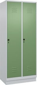C+P Spind Classic PLUS Spind mit Sockel, 2 Abteile, Sicherheits-Drehriegel und 4 Garderobenhaken, H x B x T: 195 x 80 x 50 cm - Bild 1