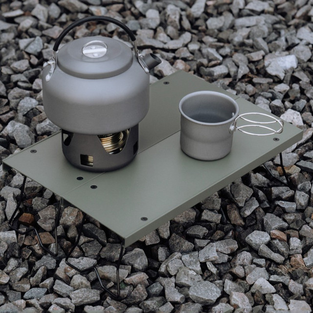 WESTTUNE Mini-Klapptisch für Outdoor und Camping, ultraleichter kompakter Campingtisch in Grün - Bild 1