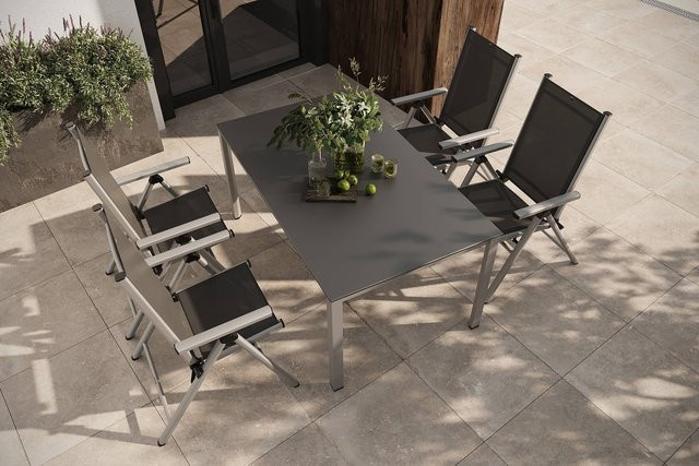 Kettler BasicPlus Pro Garten-Essgruppe aus Aluminium und Textilene in Silber/Anthrazit mit Tisch und 4 Klappstühlen, Tisch Breite: 160 cm, Tiefe: 95 cm - Bild 1