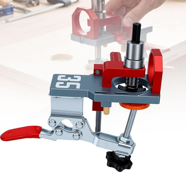 Igeteck Scharnierbohrschablone aus Aluminiumlegierung in Rot für die Montage von verdeckten Scharnieren an Küchenschränken und Kleiderschränken - Bild 1