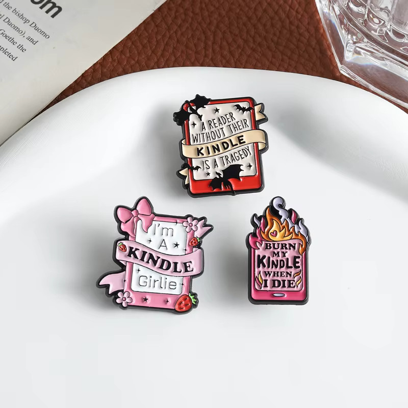 XioMara Emaille-Pins, Metall, Unisex - Bild 2