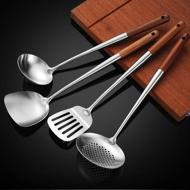 Bestbags 4er Set Küchenutensilien aus Edelstahl mit Holzgriff in Schwarz und Silber - Bild 1