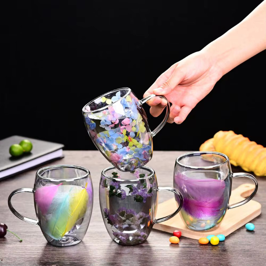 Doppelwandige Kaffeetasse aus Hochborosilikatglas von BLUELANS mit buntem Blütenblatt-Design, 350 ml - Bild 3