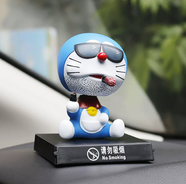 Bandai Machine Cat Actionfigur, Wackelkopf-Auto-Ornament, Kunststoff - Bild 1