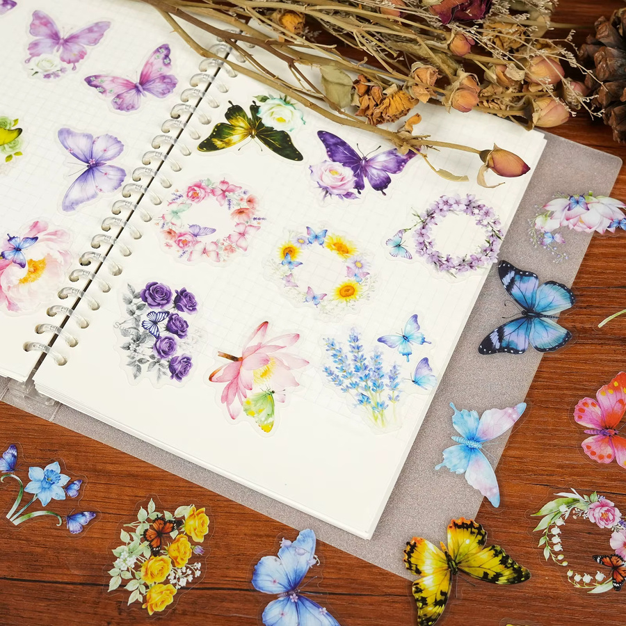 Set aus 56 oder 112 transparenten PET Aufklebern mit Schmetterlings- und Blumenmotiven in Multicolour für DIY Schreibwaren und Notebooks - Bild 4