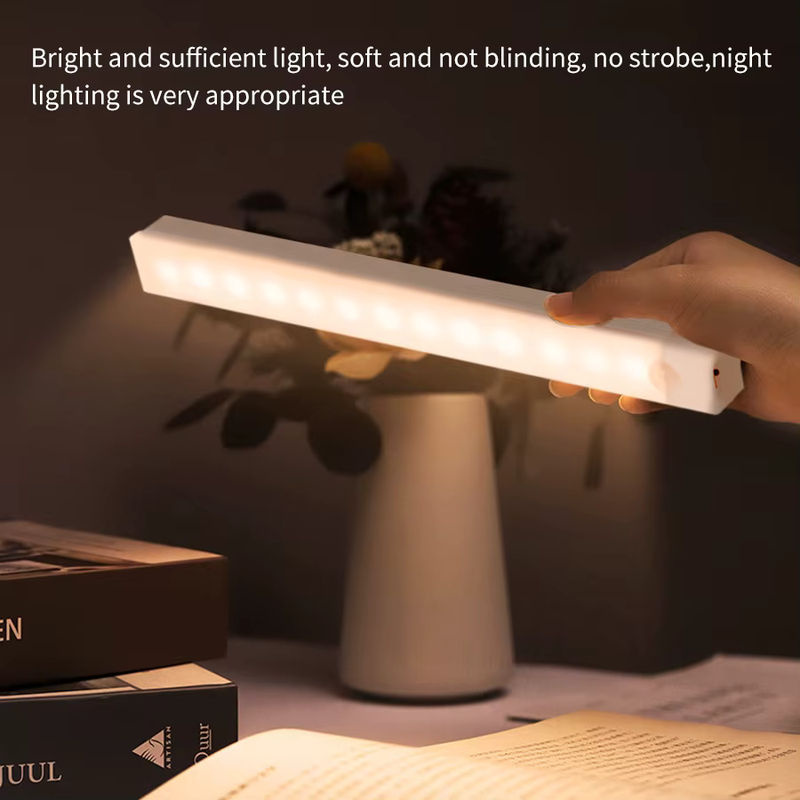 AVACOM LED Bewegungsmelder Schranklicht in Weiß mit wiederaufladbarem Akku und warmweißem Licht für Küche, Treppe und Möbel - Bild 6