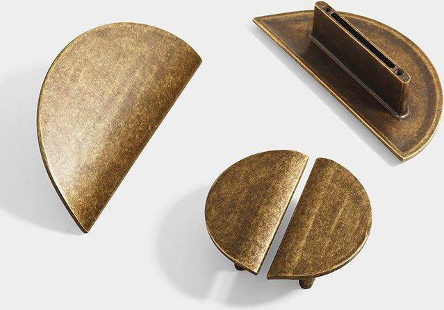AOBT Halbrunder Schranktürgriff in Antik-Bronze für Schubladen und Küchenschränke - Bild 1