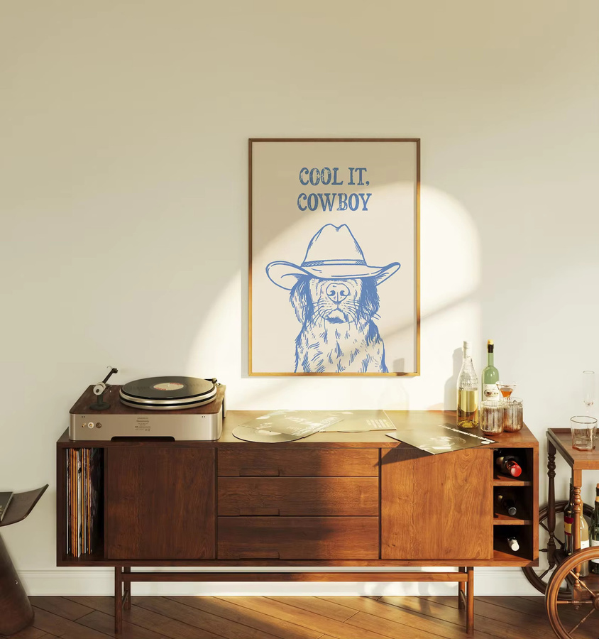 Cool It Cowboy Retro-Kunstdruck von SHENCHEN in Blau als Vintage Wandkunst mit Hundemotiv - Bild 2