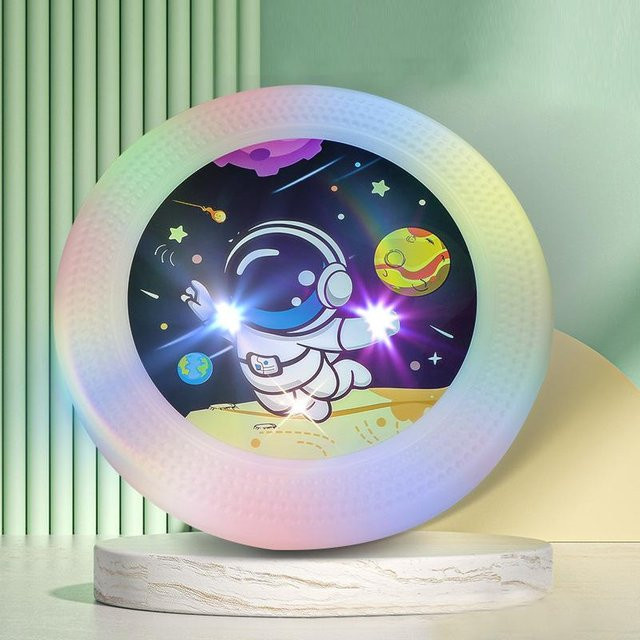 Airun UFO LED Fliegende Untertasse Interaktives Spielzeug Bunt - Bild 1